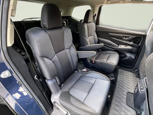 Certified 2024 Subaru Ascent Premium w/ Convenience Package AWD/4WD image 15