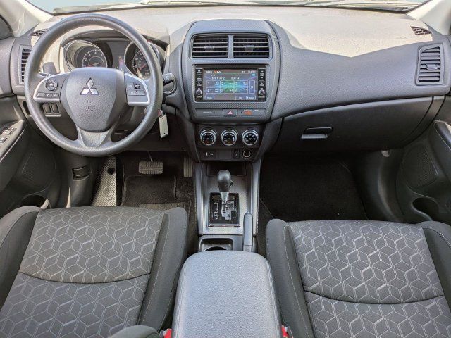 Used 2025 Mitsubishi Outlander Sport ES AWD/4WD image 15