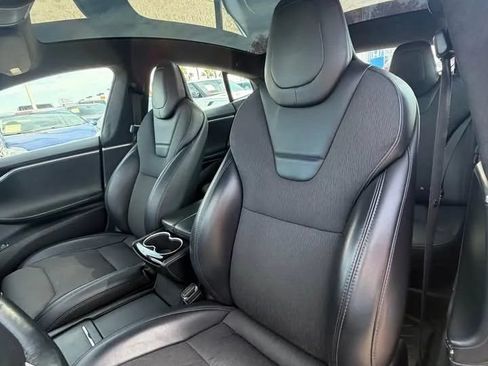 Used 2017 Tesla Model S 60D AWD/4WD image 7