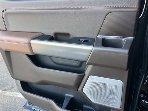 New 2025 Ford F150 King Ranch w/ FX4 Off-Road Package image 19