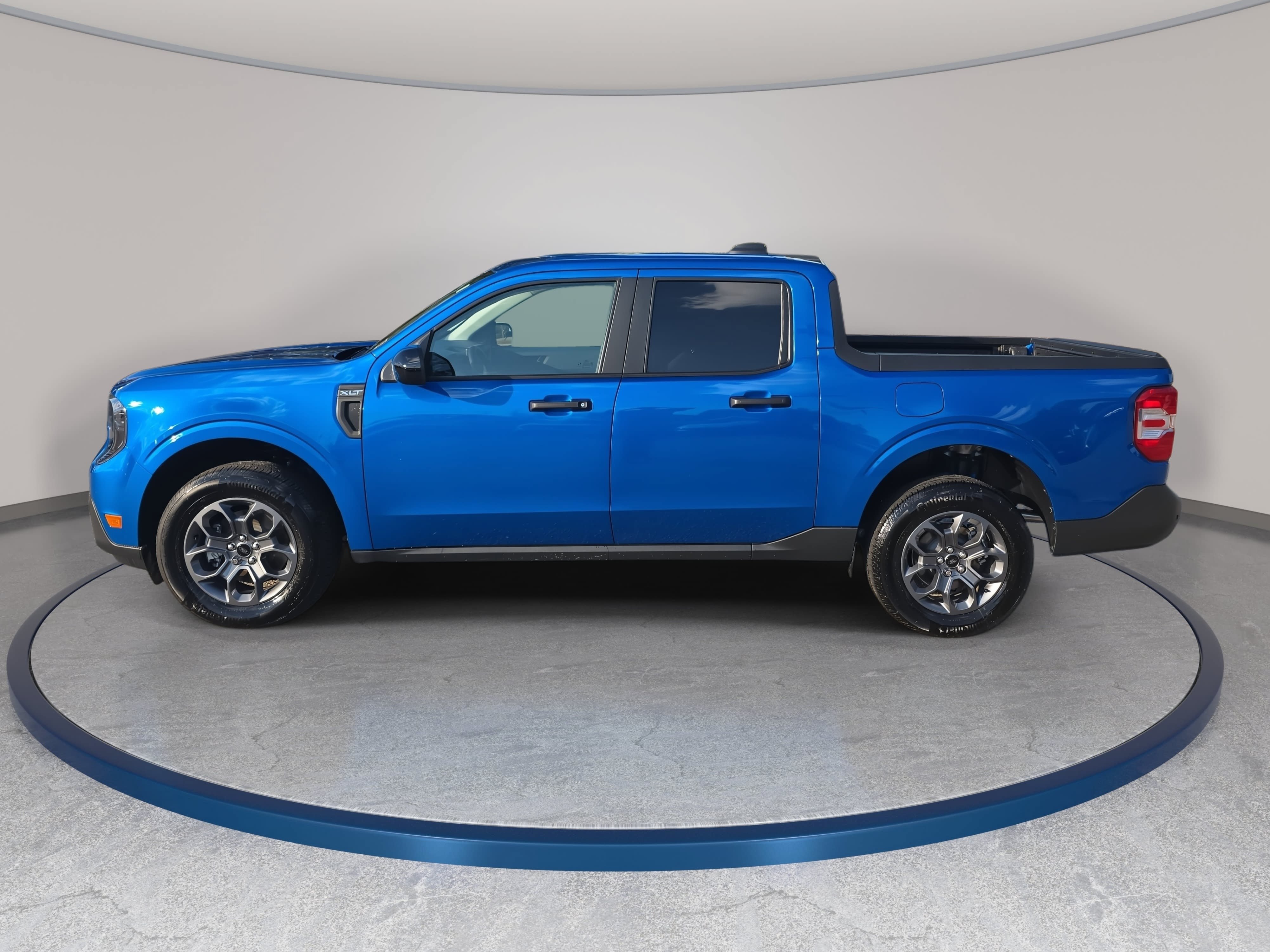 Used 2025 Ford Maverick XLT w/ XLT Luxury Package FWD image 8