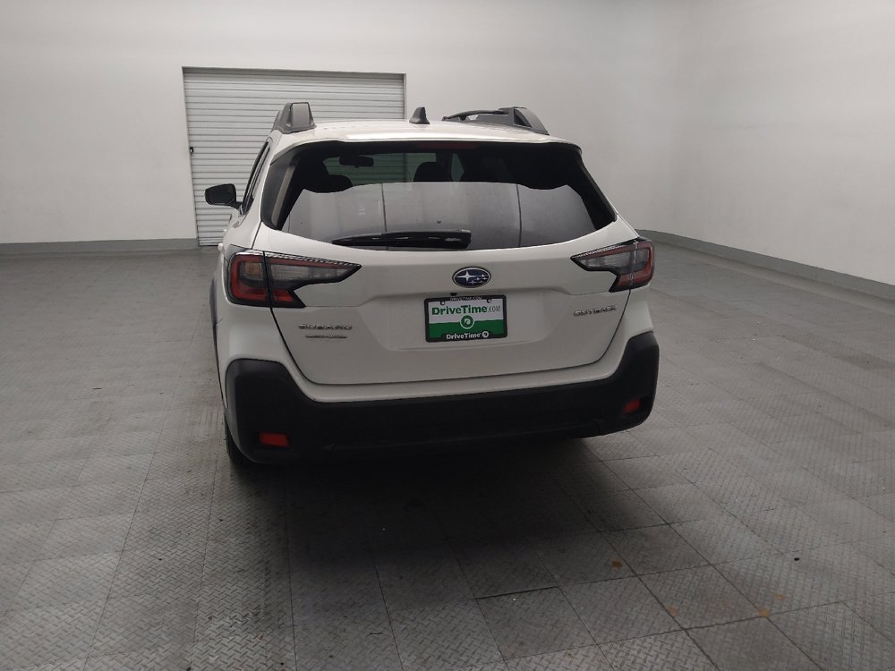 Used 2024 Subaru Outback Premium AWD/4WD image 6