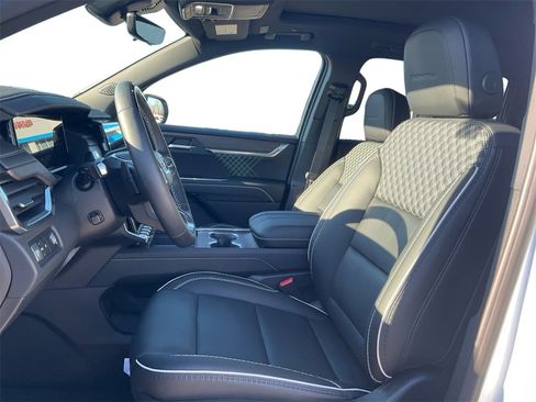 New 2026 GMC Acadia Denali w/ Super Cruise Package image 25