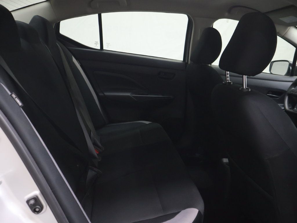 Used 2025 Nissan Versa S FWD image 12