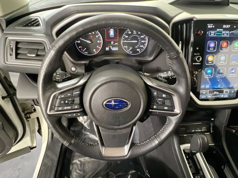 Used 2023 Subaru Ascent Limited image 11