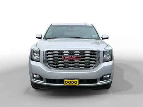 Used 2019 GMC Yukon XL Denali image 8