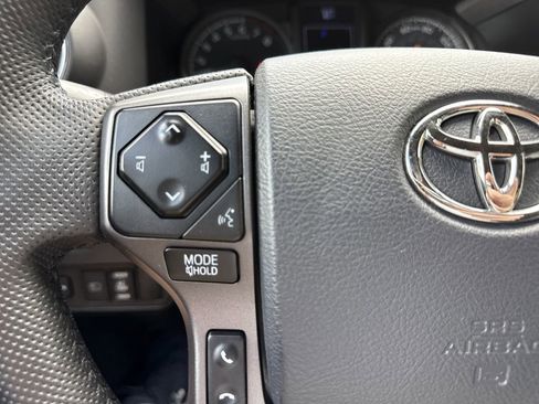 Used 2020 Toyota Tacoma TRD Off-Road w/ Technology Package image 24