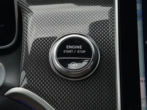 Certified 2026 Mercedes-Benz GLC 300 4MATIC image 36