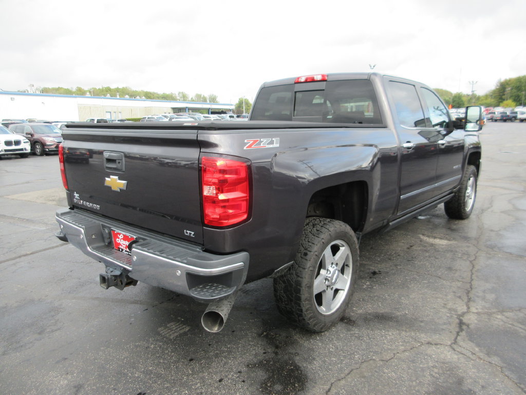 Used 2016 Chevrolet Silverado 2500 LTZ w/ Duramax Plus Package AWD/4WD image 4