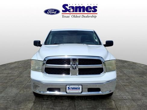 Used 2017 RAM 1500 Classic SLT RWD image 8