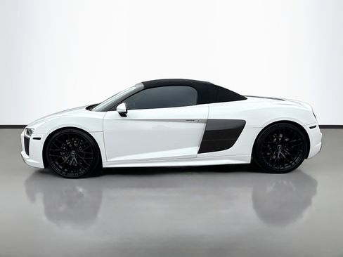 Used 2017 Audi R8 V10 image 6
