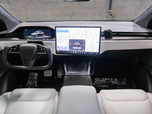 Used 2024 Tesla Model X Plaid AWD/4WD image 14