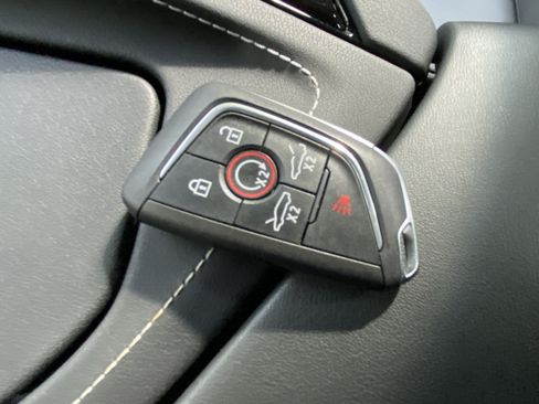 Used 2024 Chevrolet Corvette Stingray Preferred Cpe w/ Battery Protection Package RWD image 38