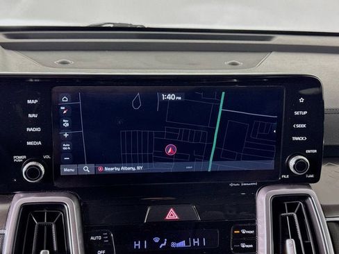 Certified 2023 Kia Sorento EX image 13
