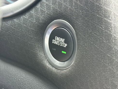 Used 2025 Chevrolet Malibu LT FWD image 24