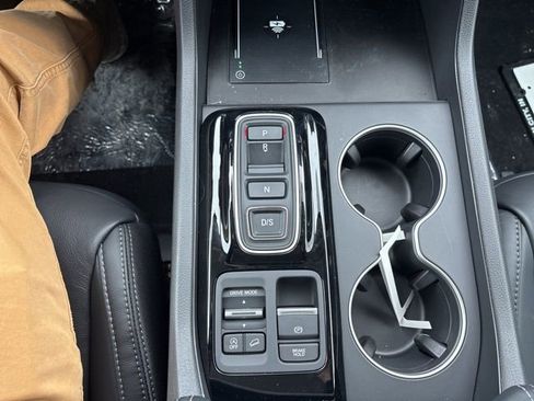 New 2026 Honda Pilot Touring image 16