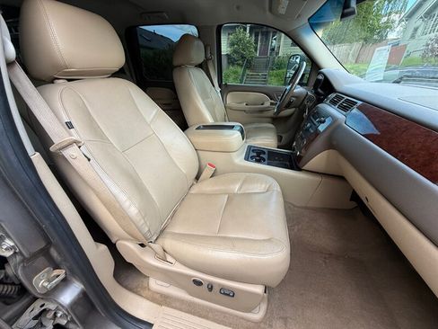 Used 2012 Chevrolet Silverado 2500 LTZ w/ LTZ Plus Package AWD/4WD image 12