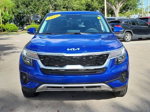 Used 2023 Kia Seltos EX AWD/4WD image 7