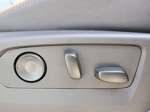 New 2026 GMC Yukon AT4 AWD/4WD image 46