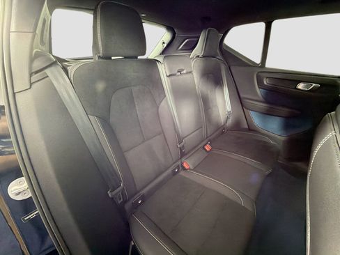 Certified 2023 Volvo XC40 Recharge Ultimate AWD/4WD image 28