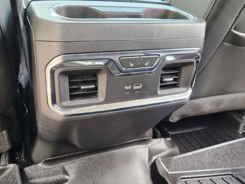 Used 2023 GMC Sierra 1500 Denali w/ Denali Carbonpro Edition AWD/4WD image 30
