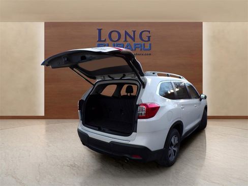 Used 2019 Subaru Ascent Premium image 12