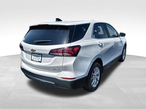 Used 2024 Chevrolet Equinox LT w/ LPO, Floor Liner Package AWD/4WD image 8
