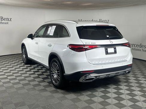 Used 2026 Mercedes-Benz GLC 300 image 5