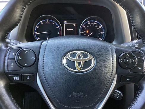 Used 2017 Toyota RAV4 XLE AWD/4WD image 21