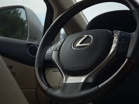 Used 2013 Lexus RX 350 AWD w/ Navigation Pkg image 28