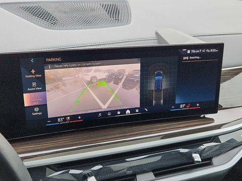 Certified 2024 BMW X7 xDrive40i image 16