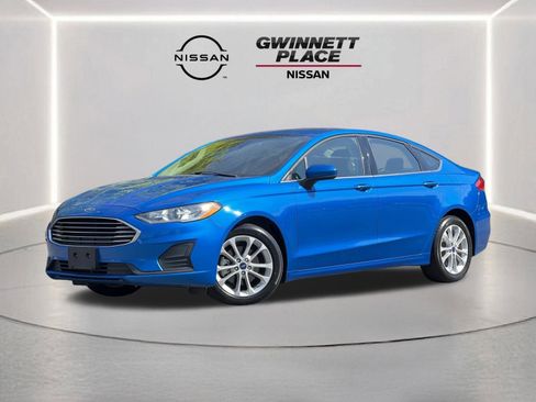 Used 2020 Ford Fusion SE FWD image 1
