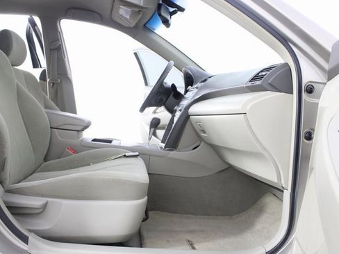 Used 2008 Toyota Camry Hybrid image 17