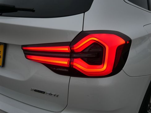 Used 2022 BMW X3 xDrive30i w/ Premium Package image 17