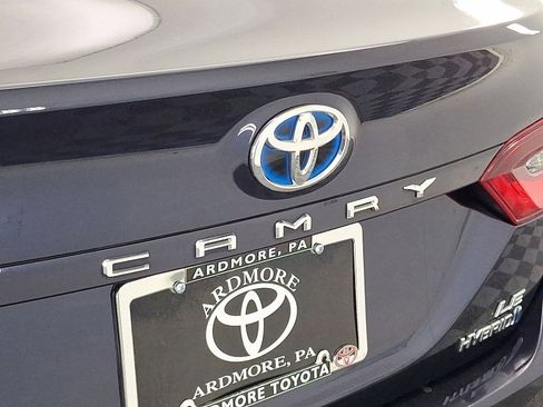 Used 2021 Toyota Camry LE FWD image 15