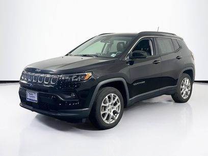 Used 2022 Jeep Compass Latitude w/ Sun and Sound Group
