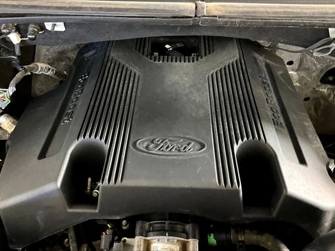 Used 2018 Ford F150 XLT w/ Equipment Group 302A Luxury image 28