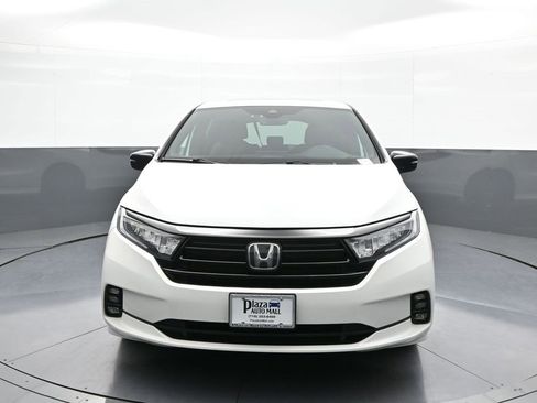 Certified 2023 Honda Odyssey Sport image 2