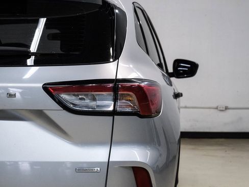 Used 2020 Ford Escape S image 50