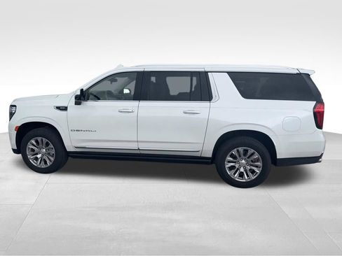 Used 2023 GMC Yukon XL Denali w/ Max Trailering Package AWD/4WD image 13