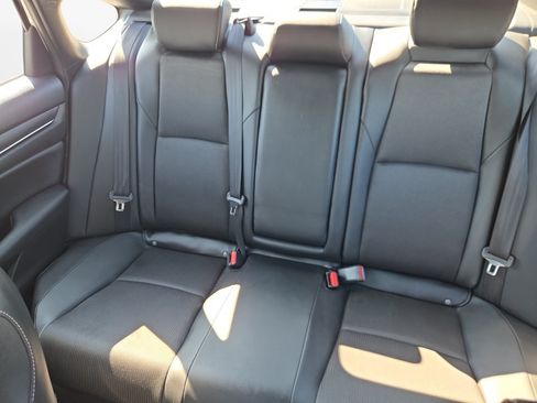 Used 2021 Honda Accord Sport image 15
