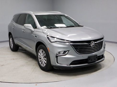 Used 2024 Buick Enclave Premium image 1