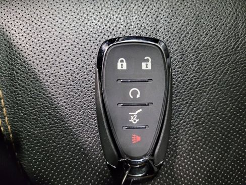 Used 2022 Chevrolet Equinox Premier image 32