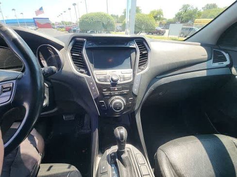 Used 2013 Hyundai Santa Fe GLS AWD/4WD image 30