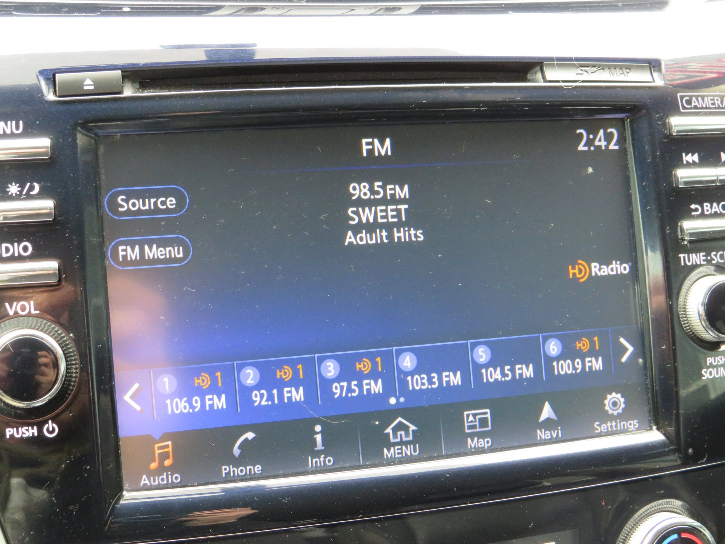 Used 2017 Nissan Murano SL FWD image 21