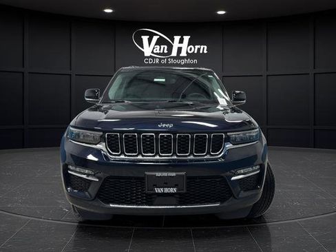 Used 2023 Jeep Grand Cherokee 4WD 4xe image 2