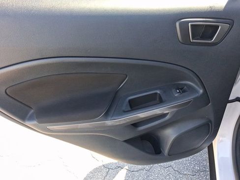 Used 2020 Ford EcoSport SE w/ SE Convenience Package FWD image 9