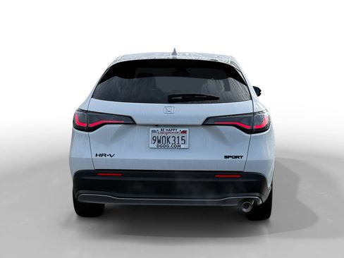Used 2026 Honda HR-V Sport image 4