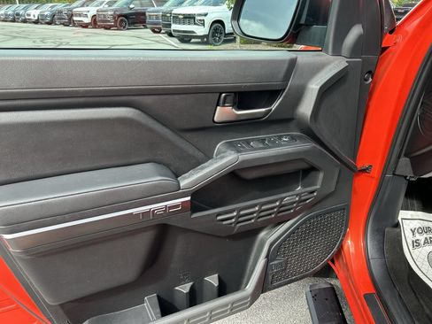 Used 2024 Toyota Tacoma TRD Sport w/ TRD Sport Upgrade Package AWD/4WD image 20