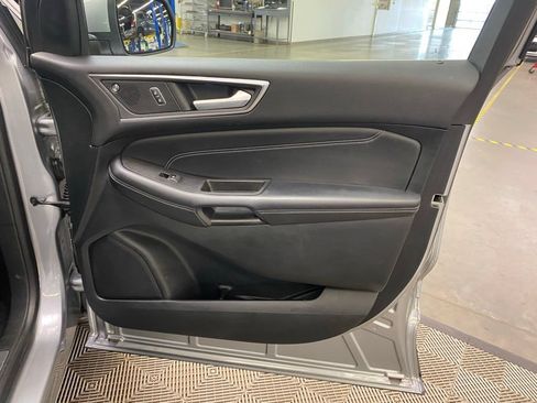 Used 2022 Ford Edge Titanium w/ Cargo Accessory Package AWD/4WD image 16